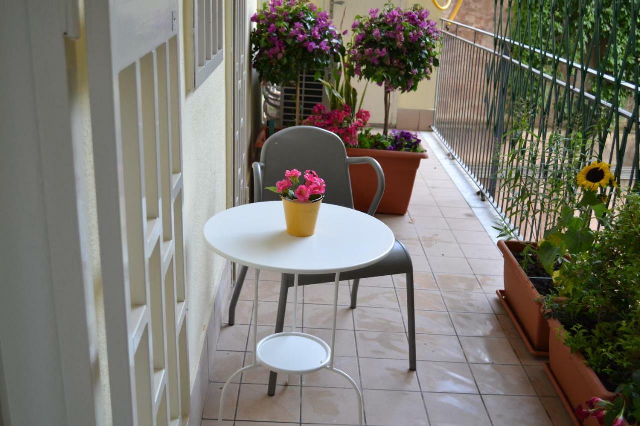 Suite Time Van Gogh CTA Exterior foto